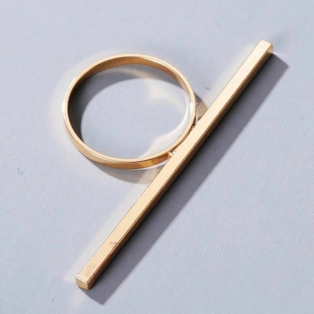3/$30 💛 🤍 Metal Bar Ring - Picture 3 of 4